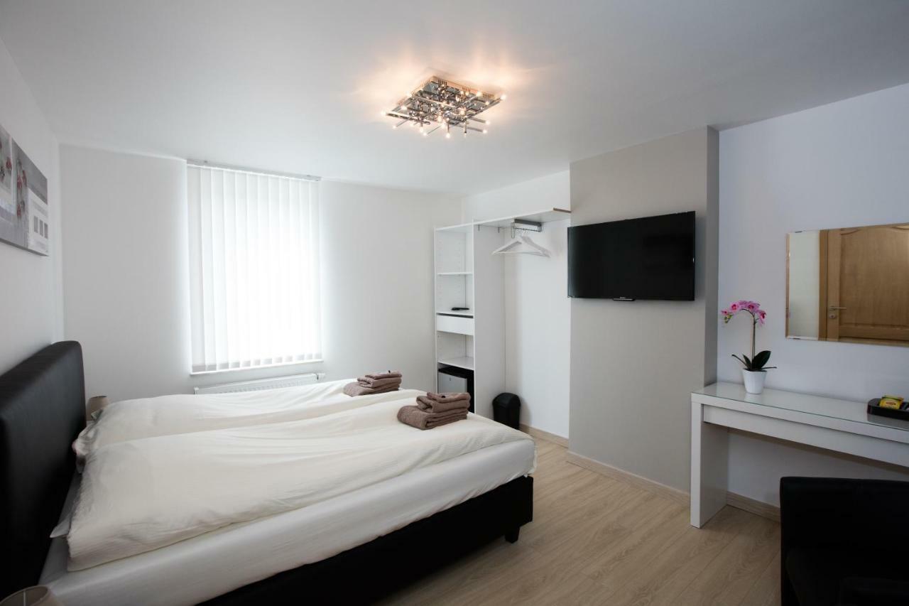 Elysian Bed & Breakfast Ипер Екстериор снимка