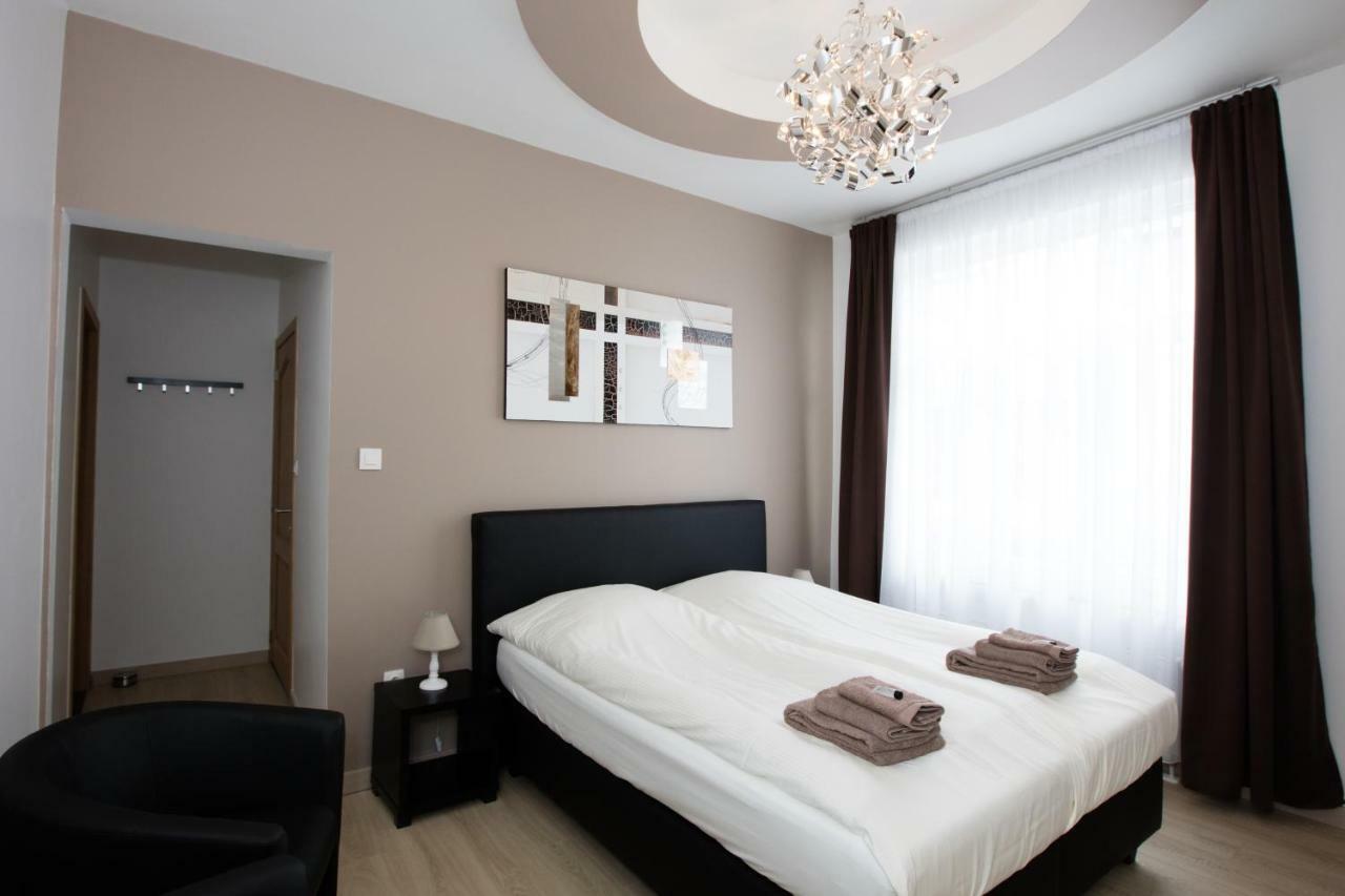 Elysian Bed & Breakfast Ипер Екстериор снимка